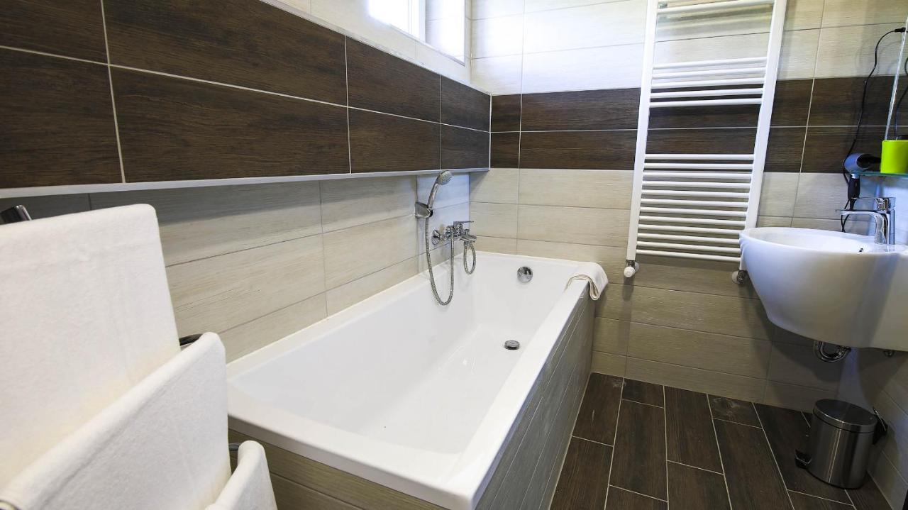 White Apartman シオーフォク エクステリア 写真